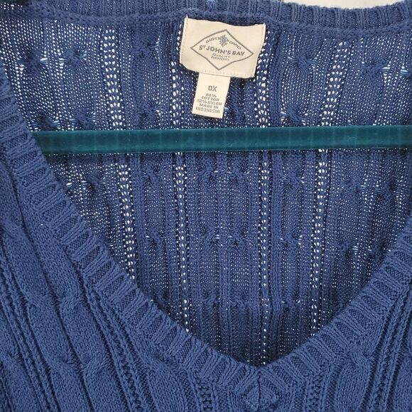 Sweater Navy Blue St. John's Bay NWT - Picture 2 of 8